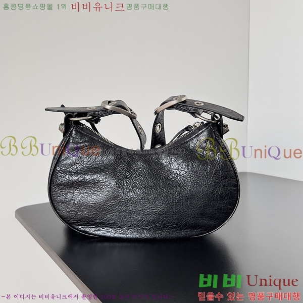 #�߷��þư� LE CAGOLE �� ī�� Xs ����� 6713091-21