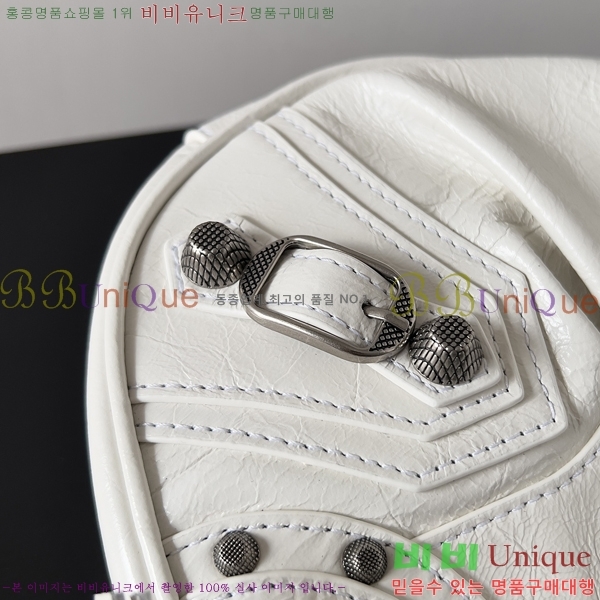 #�߷��þư� LE CAGOLE �� ī�� Xs ����� 6713091-1