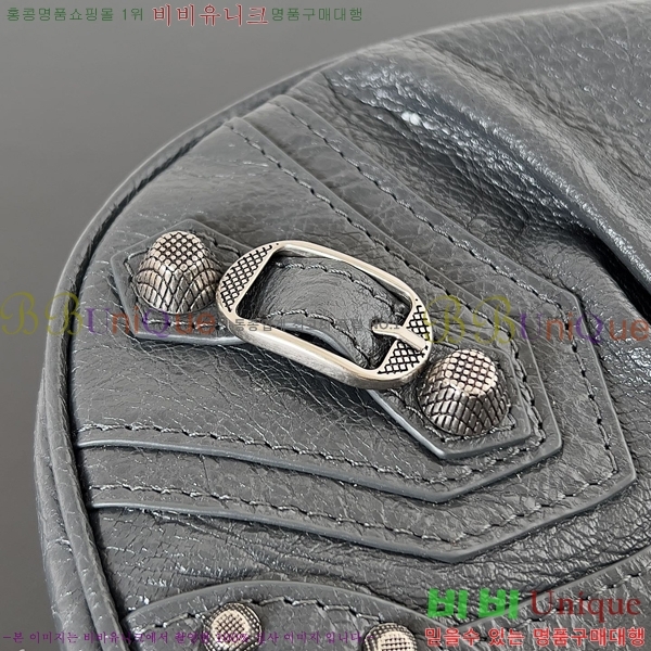 #�߷��þư� LE CAGOLE �� ī�� Xs ����� 6713091-6