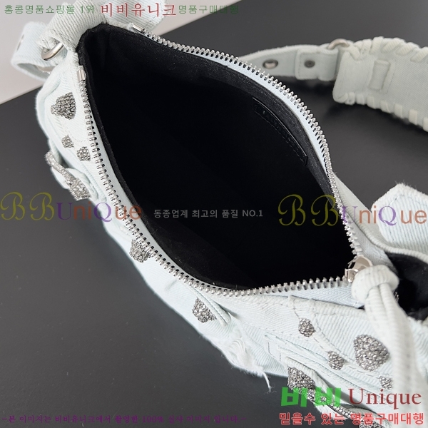 #�߷��þư� LE CAGOLE �� ī�� Xs ����� 6713091-18