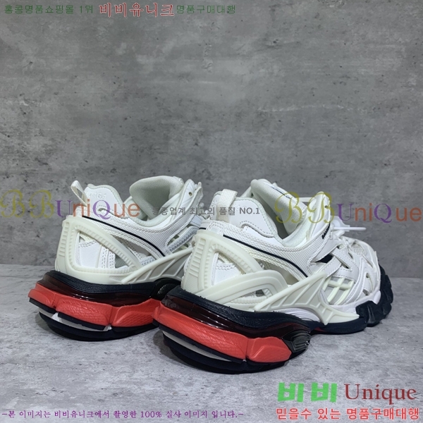 �߷��þư� Track 4.0 ����Ŀ�� 49BL2411-1443-12