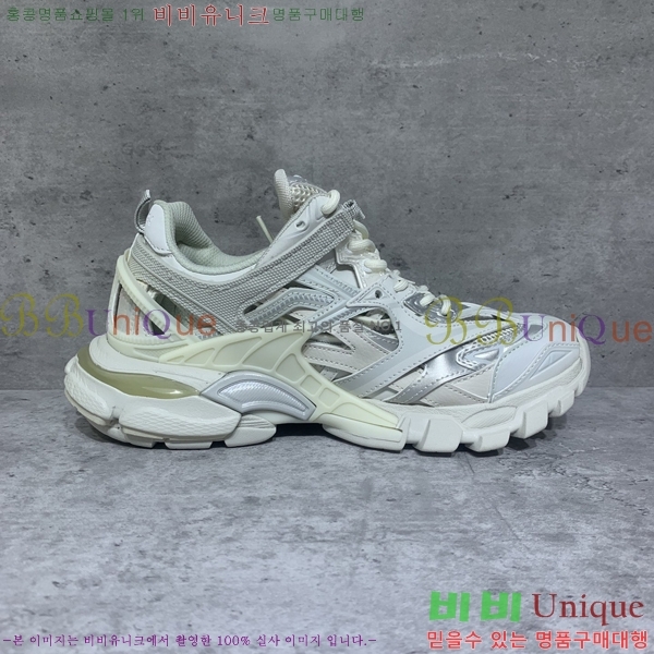 �߷��þư� Track 4.0 ����Ŀ�� 49BL2411-1443-16