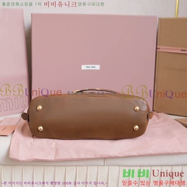 #�̿�̿� �ƹ�Ƣ�� ž �ڵ�� ���� 5BB169-902