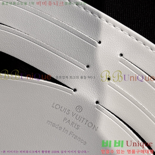 #���̺��� x �߿��� ���縶 ����Ʈ ������ M21681-100