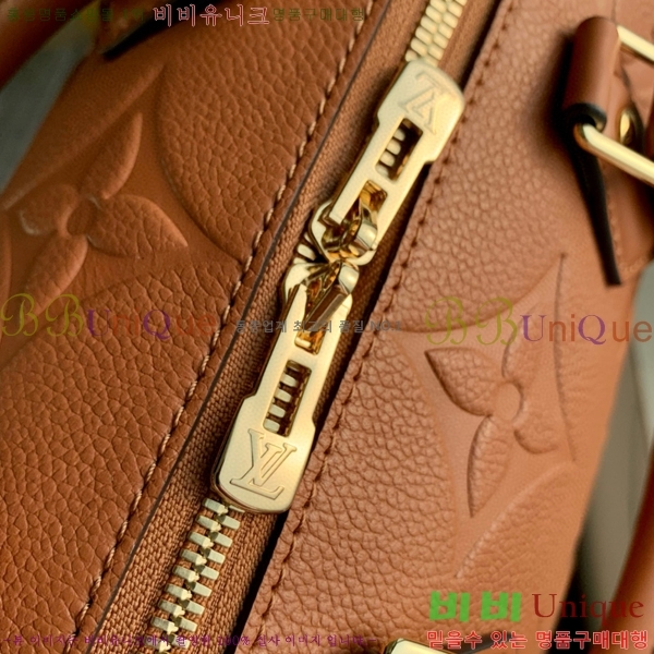 #���̺��� ���ǵ� �ݵѸ��� 25 M58947-881