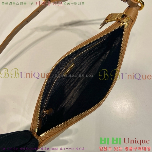 #����� �ﰢ�� �ΰ� ����� 1BC238-102