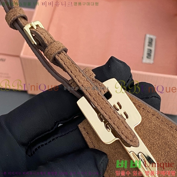 �̿�̿� ���� Ʈ�� MM0170-2