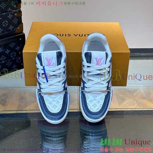 ���̺��� Ʈ���̳� ����Ŀ�� 55L4541745-2