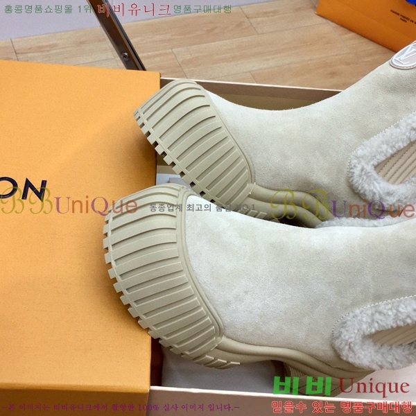 ���� ���̺��� ��Ŀ ���� 48L2411-52-3