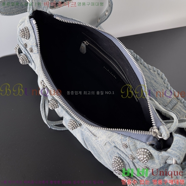 #�߷��þư� LE CAGOLE �� ī�� ���� 6713071-505