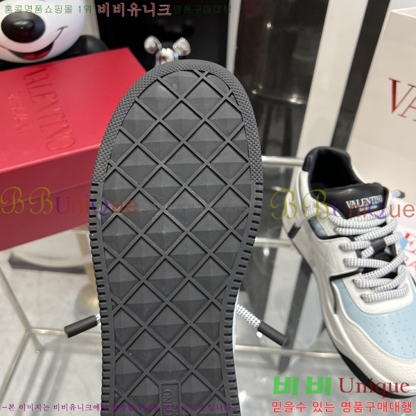 �߷�Ƽ�� ONE STUD XL ����Ŀ�� 35VA2412201-1 ��5cm