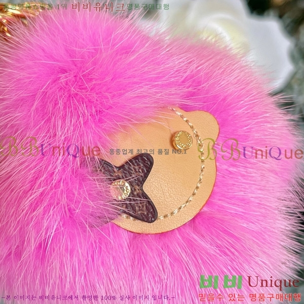 ���̺��� ���� �� ŰȦ�� M01447-1