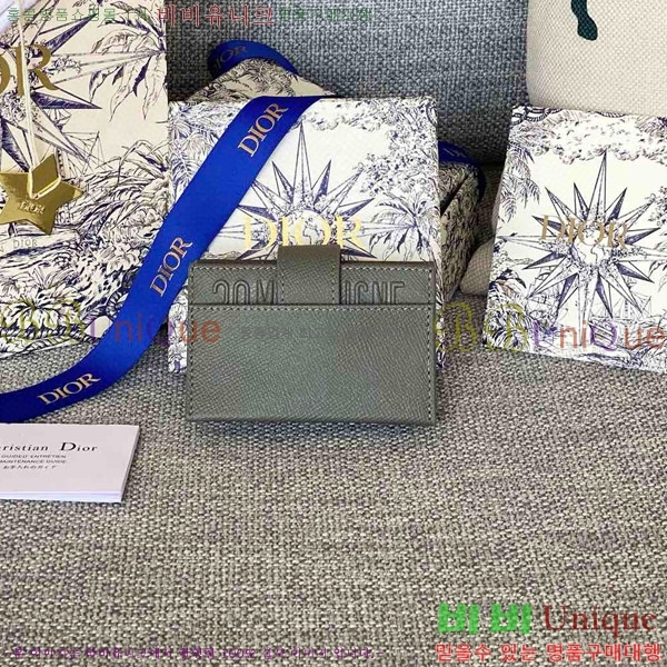 #��� 30 ������ 5 ���� ī�� ���� S2058-104