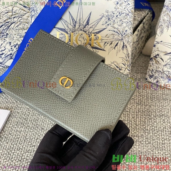 #��� 30 ������ 5 ���� ī�� ���� S2058-104