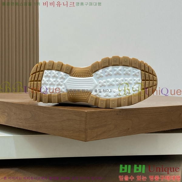 ���� ������ ����Ŀ�� BU6605514-3