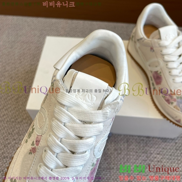 ���� �ο��� ����Ŀ�� 29LW249306-16