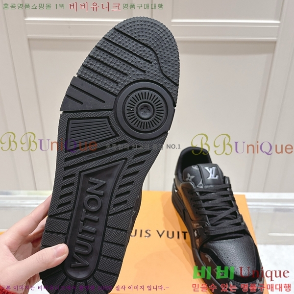 �������� LV Ʈ���̳� ����Ŀ�� LV198877-3