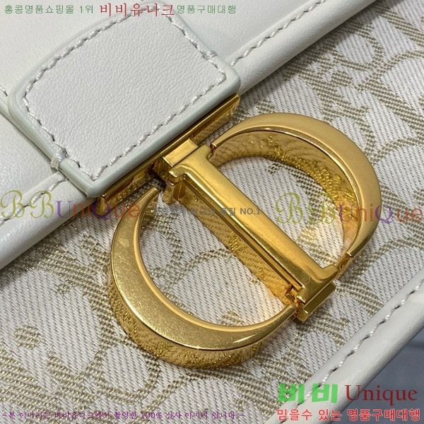 #��� 30 ������ �̽�Ʈ ����Ʈ ü�� �� M9334-302