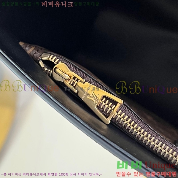 #���̺��� Ʈ����Ʈ MM M12736-1046