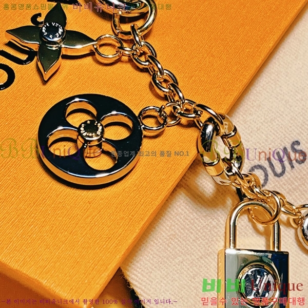 ���̺��� �� �� & ŰȦ�� 60M241037