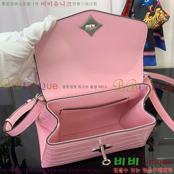 #���̺��� ���� �� �� �̴� N84713-103