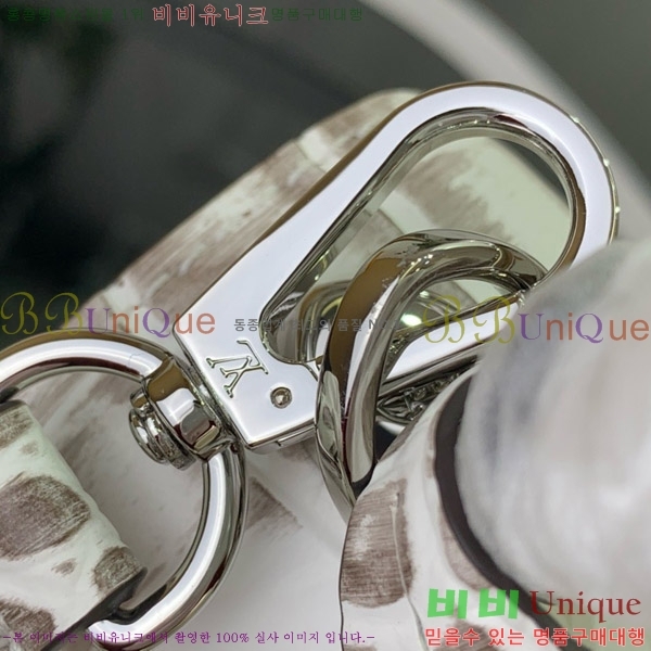 #���̺��� ���� �� �� �̴� N84713-105