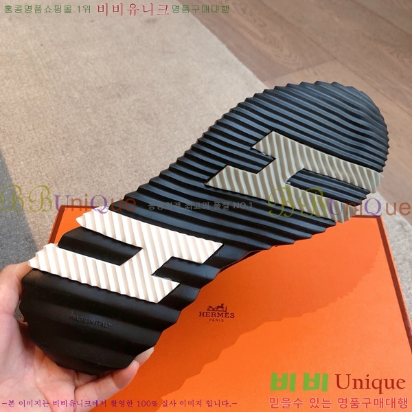 �����޽� �ٿ�� ����Ŀ�� 34H746537-4