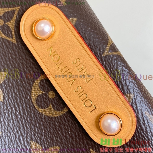 #���̺��� �谡���� ȣ���� M14018-100