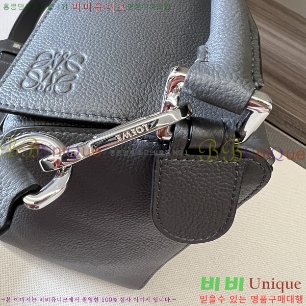 #�ο��� ����� �̵�� 2105149-78-2