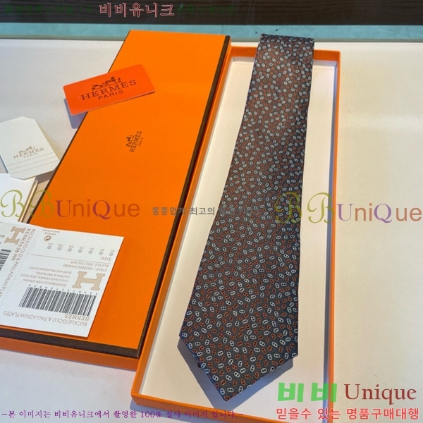 #�����޽� ��Ÿ�� HE5058870-24