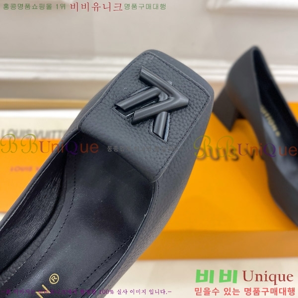 ���̺��� ����ũ ������ 32LV575177-7 ��5.5cm