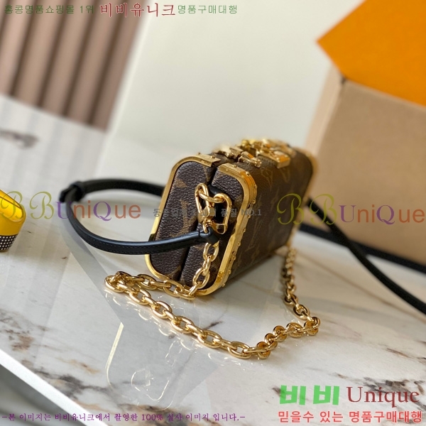 #���̺��� ����Ƽ ���̽� ���׷� �ڵ�� M46758-1100