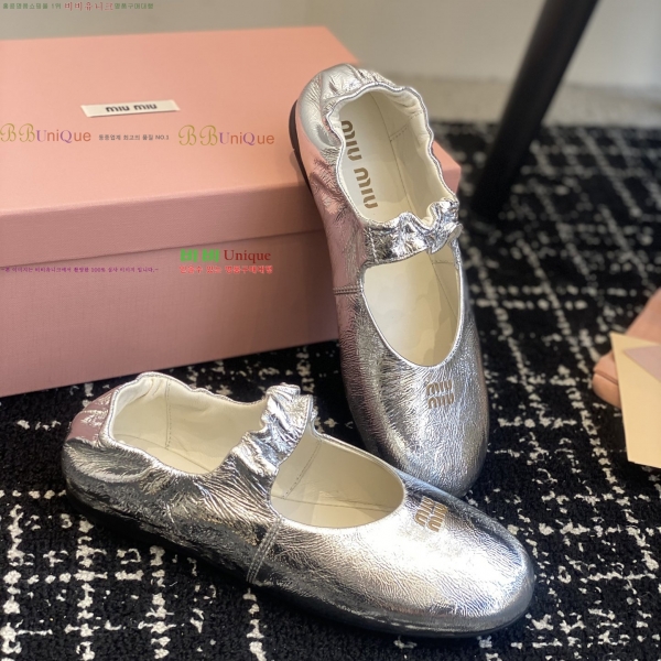 �̿�̿� �޸����� �÷����� 32MU253142-1