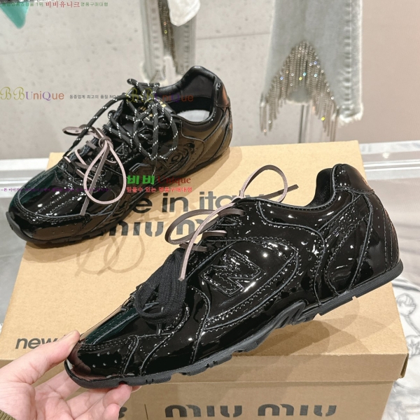 ���߶��� X �̿�̿� ����Ŀ�� 35MU2531327-5