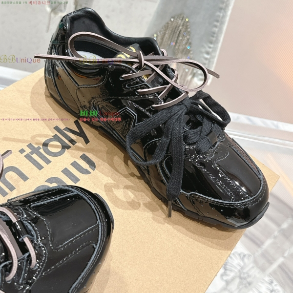 ���߶��� X �̿�̿� ����Ŀ�� 35MU2531327-5