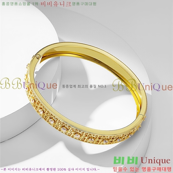 ��� ���� D4O09233-9