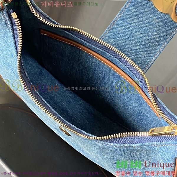 #������ Ʈ������ �ƹٹ� 114493-300