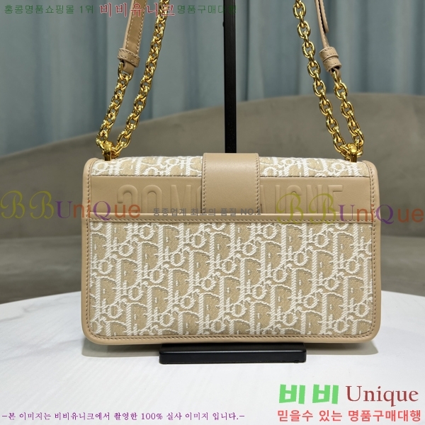 #��� 30 ������ �̽�Ʈ ����Ʈ ü�� �� M9334-304