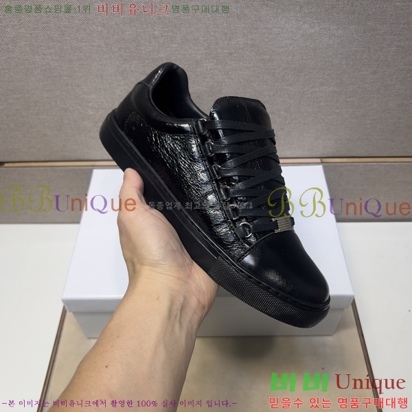 ���� �߷��þư� ����Ŀ�� B9745601-3