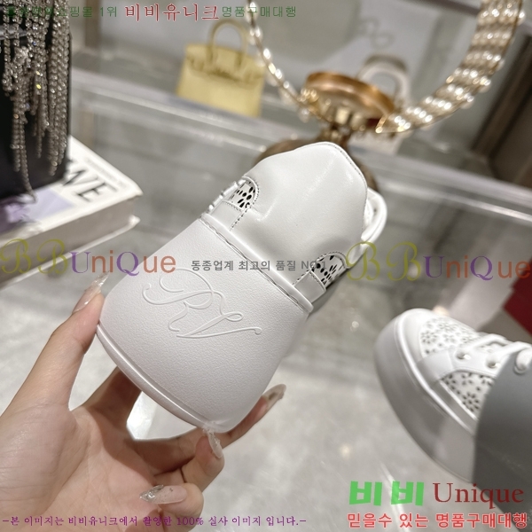 ���� ������� ��Ŭ ����Ŀ�� 36RV2542112-2