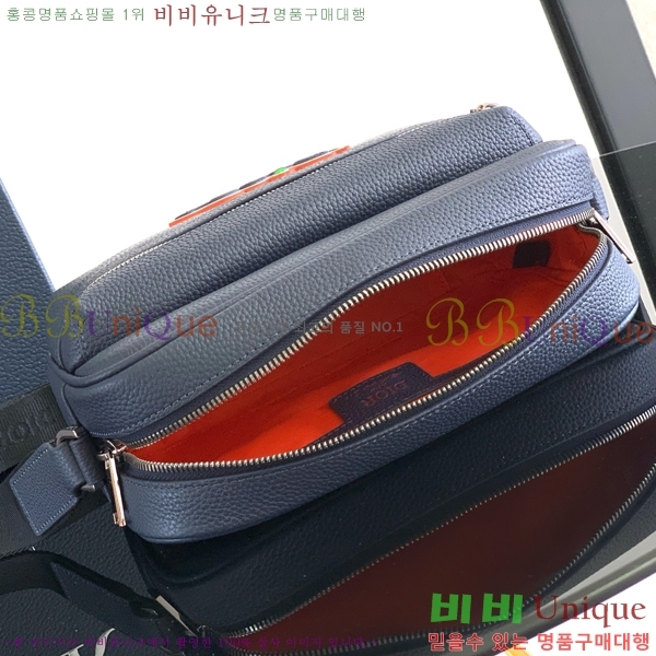 #��� ���̴� 2.0 KAWS �̴� ���� �޽����� 2ESWS034-1