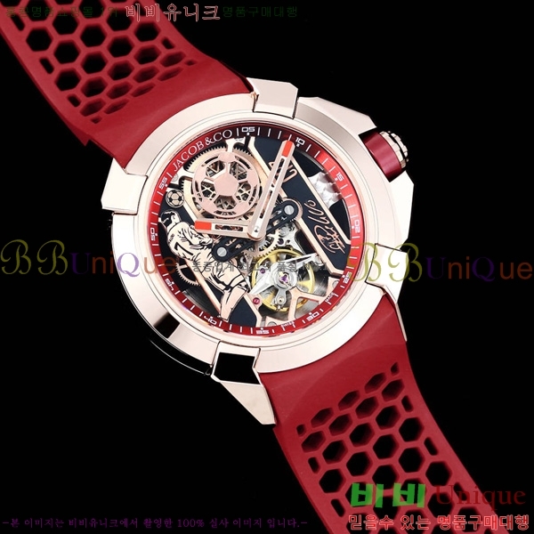 ȣ���� �ݶ󺸷��̼� ������ �� ���۴� Epic X CR7-2