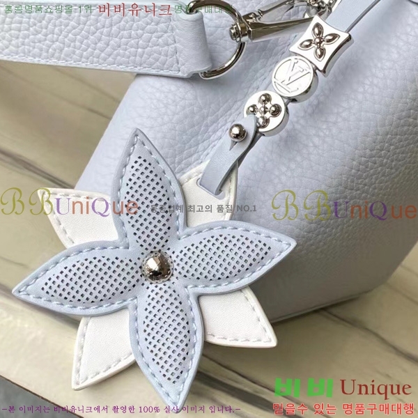 #���̺��� īǶ�� �̴� M21303-101