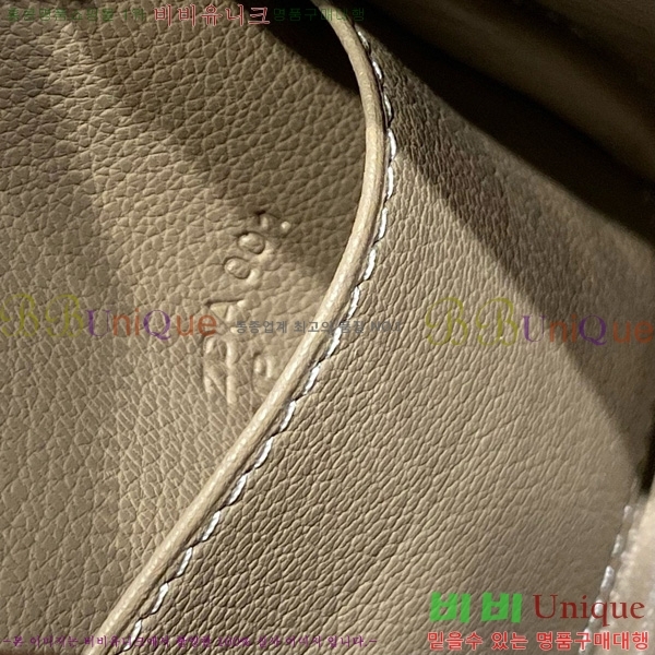 #�����޽� ����� �̴� 19������ KH785921-107