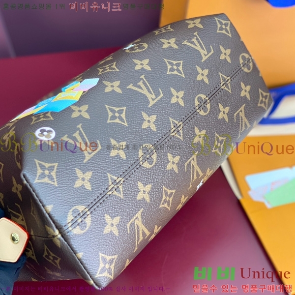 #���̺��� �ڽ���ƽ �Ŀ�ġ GM M14891-101