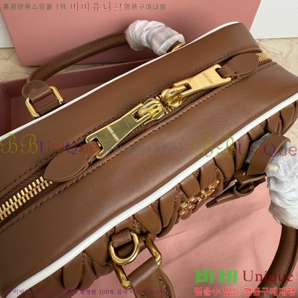 #�̿�̿� �Ƹ�ī�� ���׶�� 5BB142-402