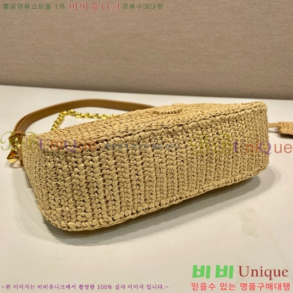 #����� �ΰ� ������� ���Ǿ� ȣ���� �̴� 1BC204B-101