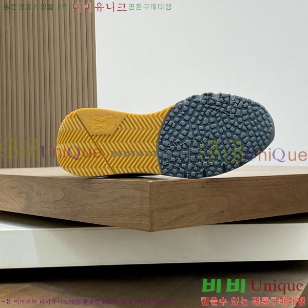 ���ڷ� ��ġ�ڸ� ����Ŀ�� BC242260