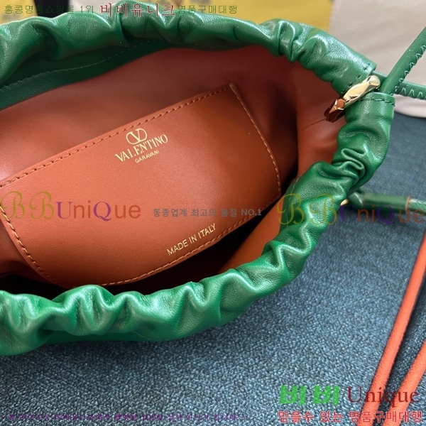 #�߷�Ƽ�� ����ٴ� ���̷ΰ� �̴� Ǫ�� ��Ŷ�� 20877-4