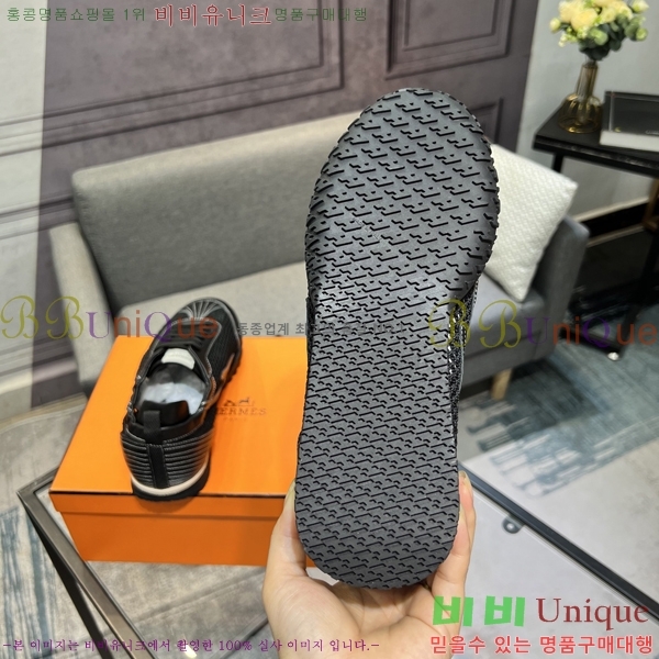 ���� �����޽� ����Ŀ�� HR599107-2